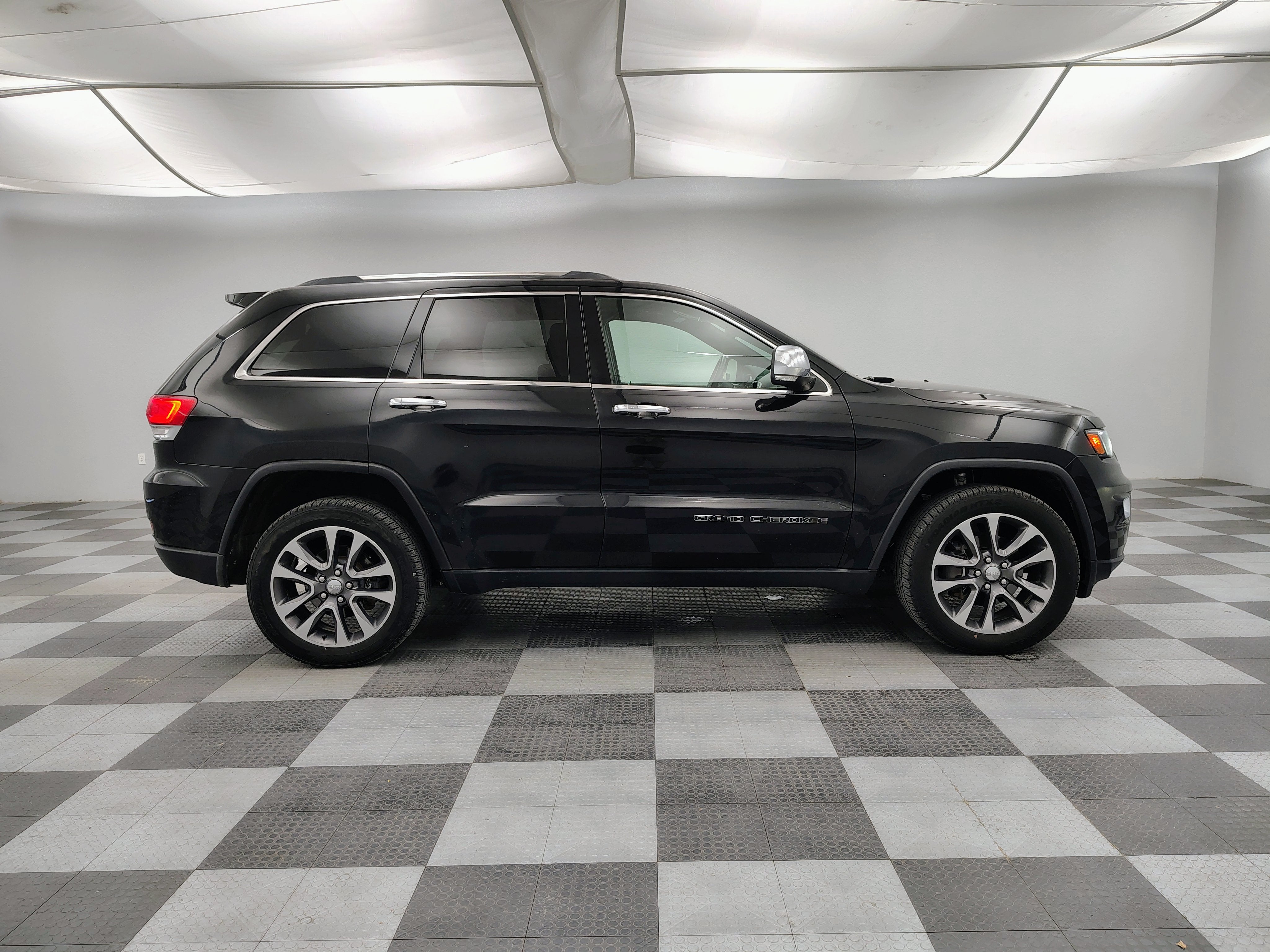 2018 Jeep Grand Cherokee Limited 4x4