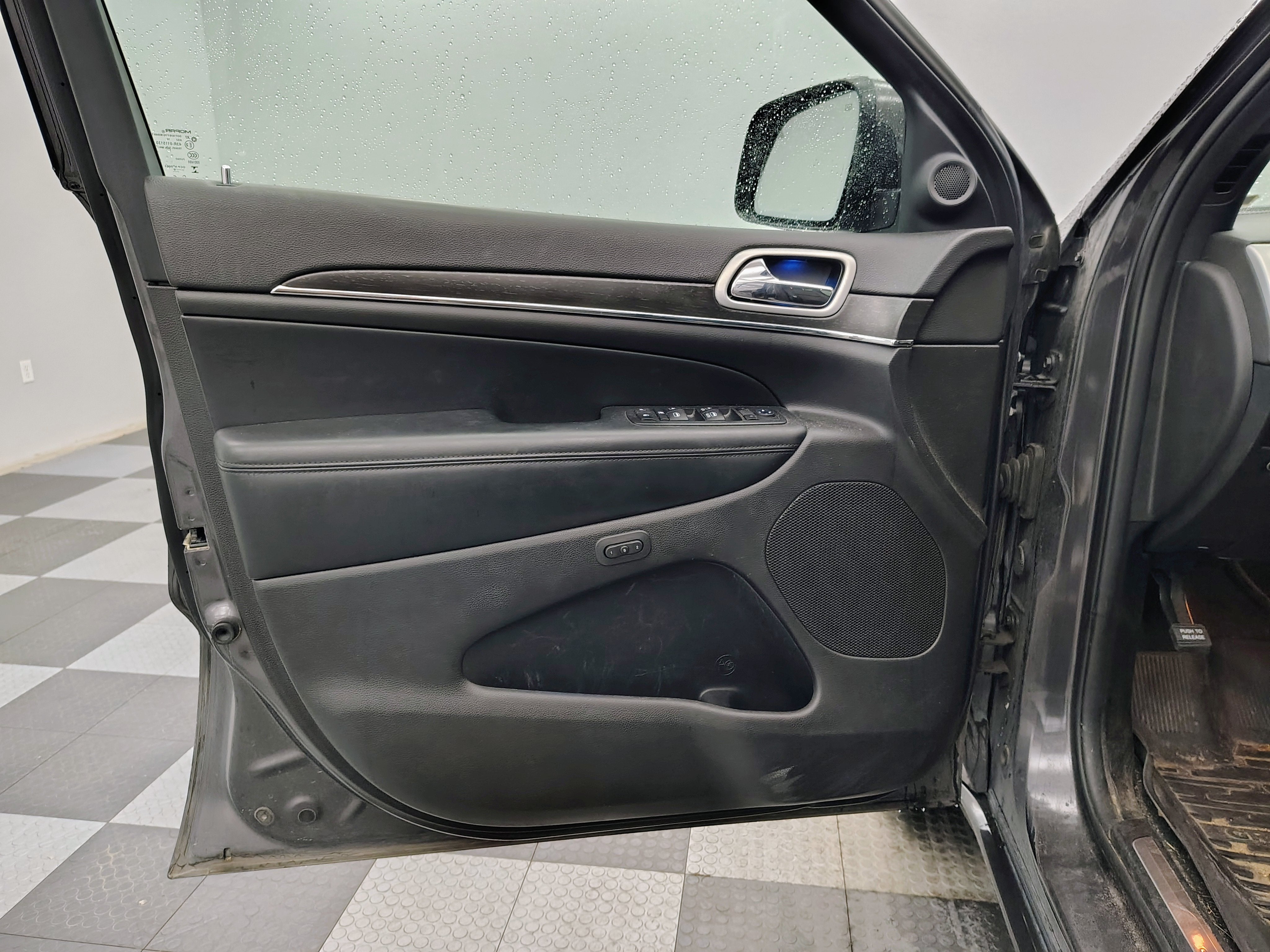 2018 Jeep Grand Cherokee Sterling Edition