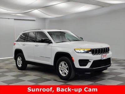 2023 Jeep Grand Cherokee Laredo 4x4