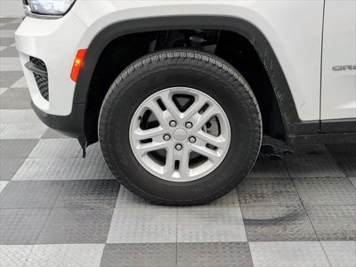 2023 Jeep Grand Cherokee Laredo 4x4