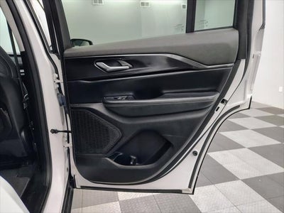 2023 Jeep Grand Cherokee Laredo 4x4