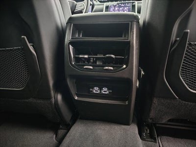 2023 Jeep Grand Cherokee Laredo 4x4