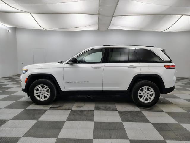 2023 Jeep Grand Cherokee Laredo 4x4