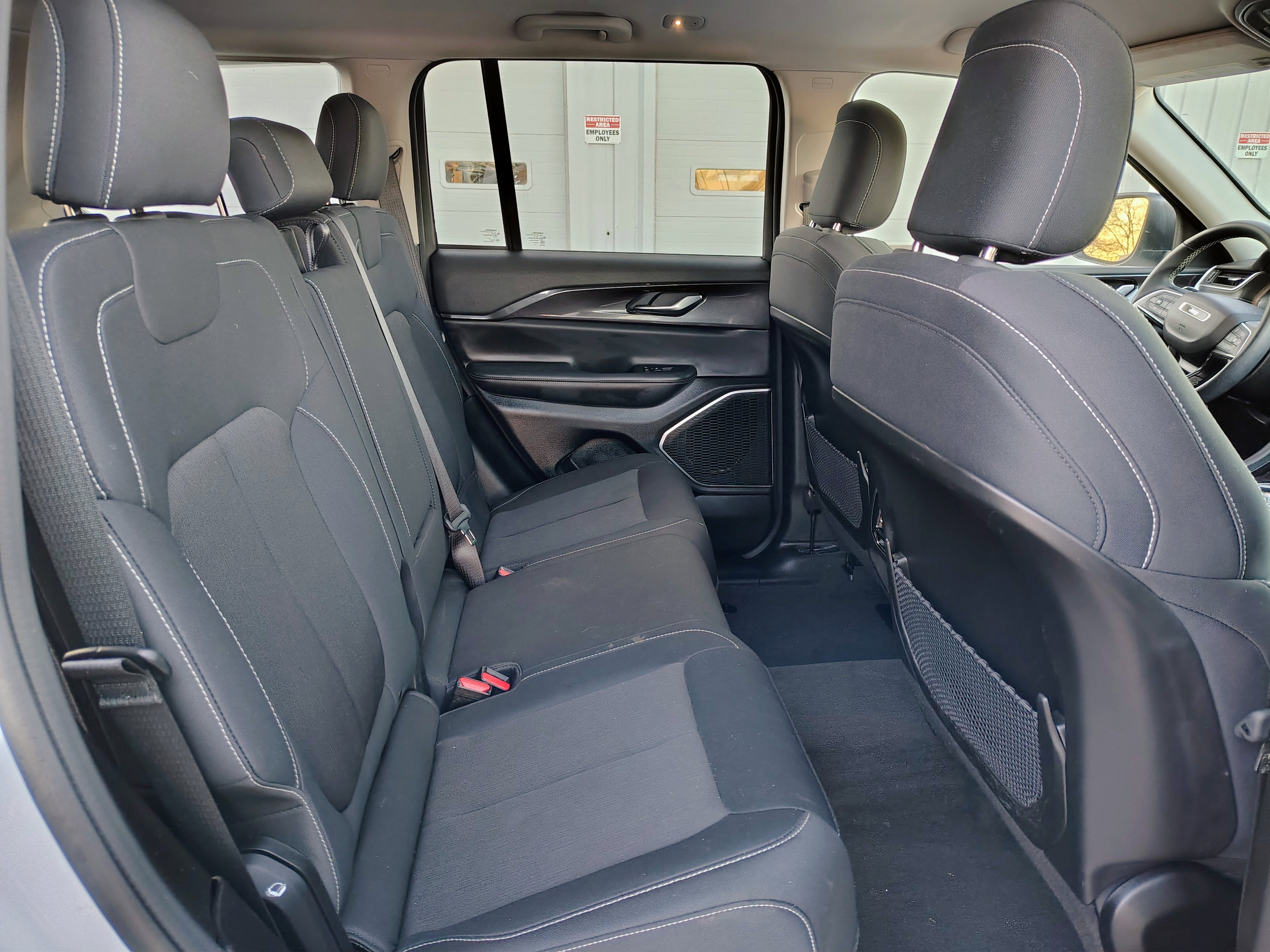 2022 Jeep Grand Cherokee Laredo