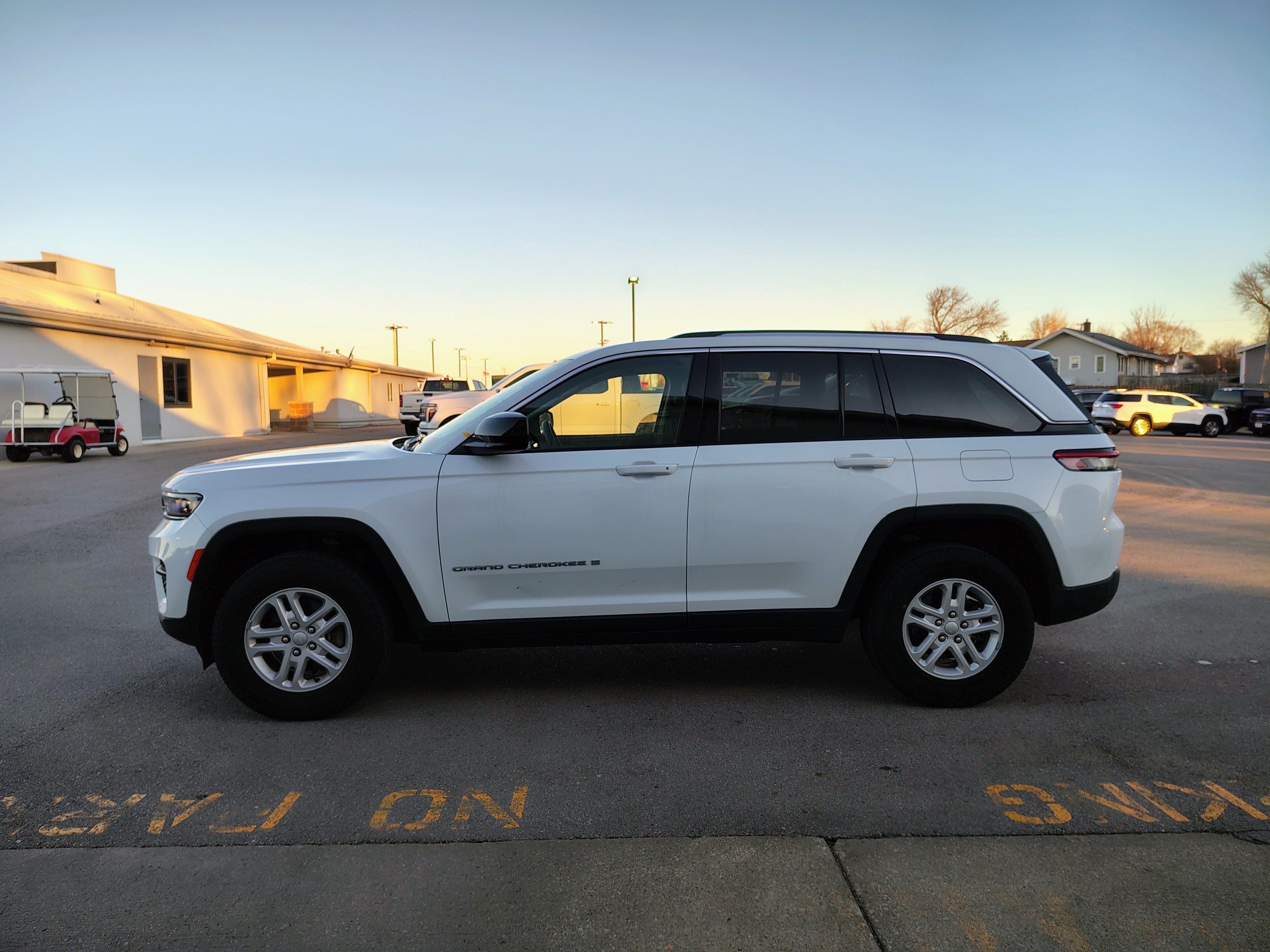 2022 Jeep Grand Cherokee Laredo