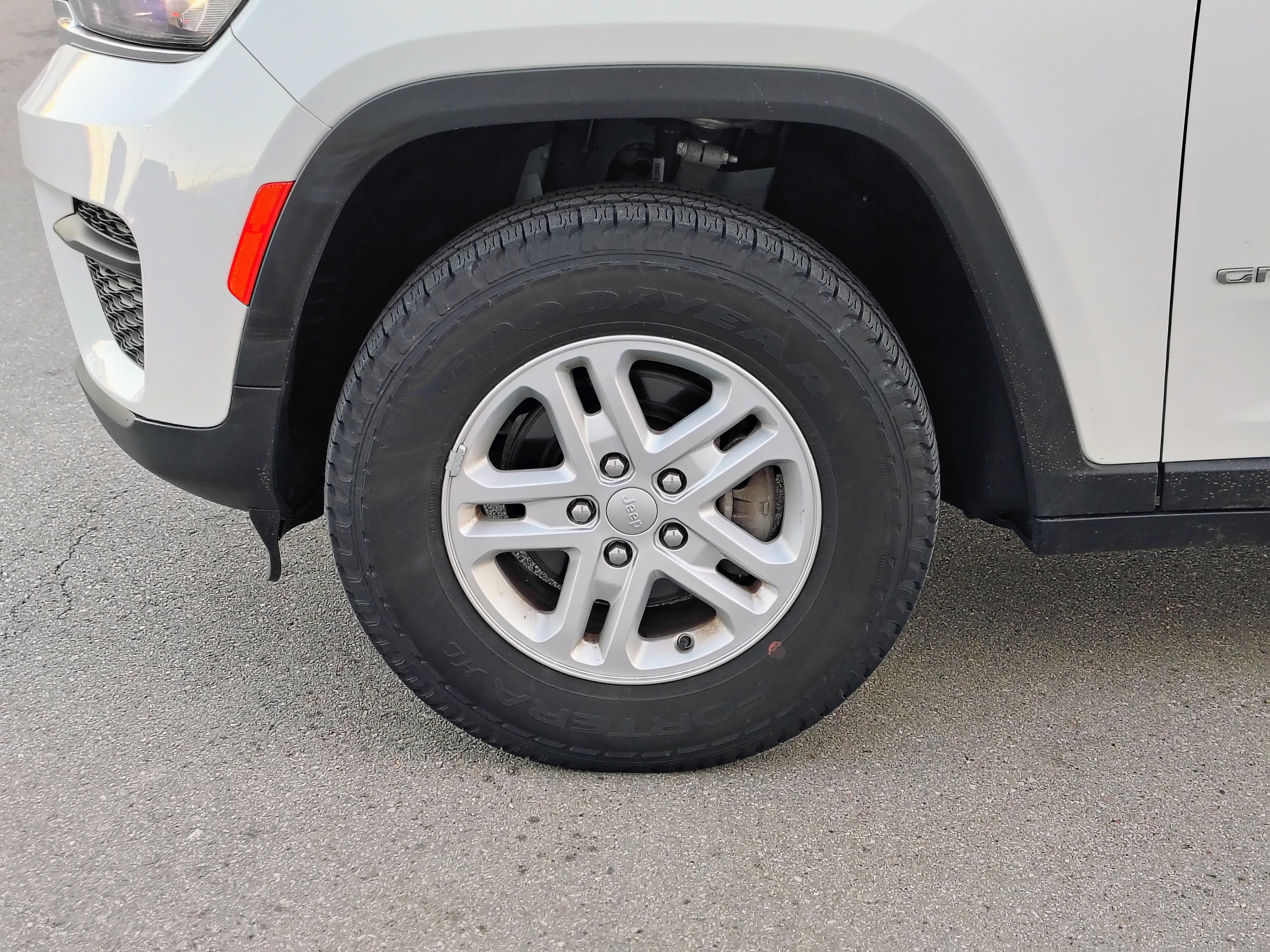 2022 Jeep Grand Cherokee Laredo