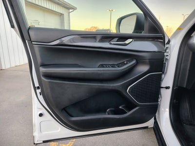 2022 Jeep Grand Cherokee Laredo