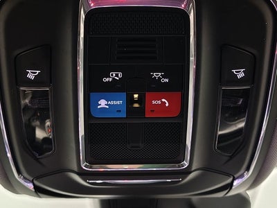 2023 Jeep Grand Cherokee Laredo 4x4