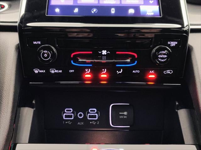 2023 Jeep Grand Cherokee Laredo 4x4