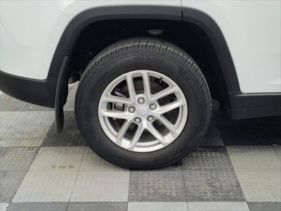 2023 Jeep Grand Cherokee Laredo 4x4