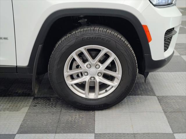 2023 Jeep Grand Cherokee Laredo 4x4