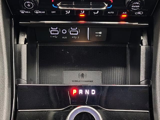2023 Jeep Grand Cherokee Laredo 4x4