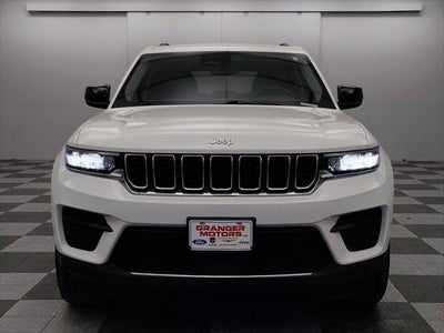 2023 Jeep Grand Cherokee Laredo 4x4