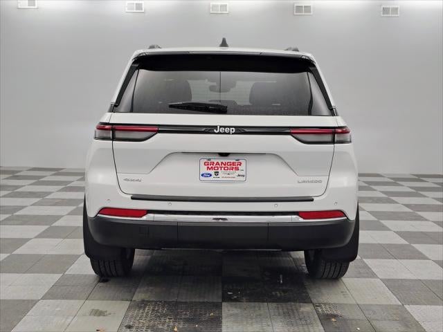 2023 Jeep Grand Cherokee Laredo 4x4
