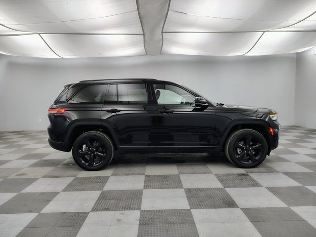 2023 Jeep Grand Cherokee Altitude 4x4