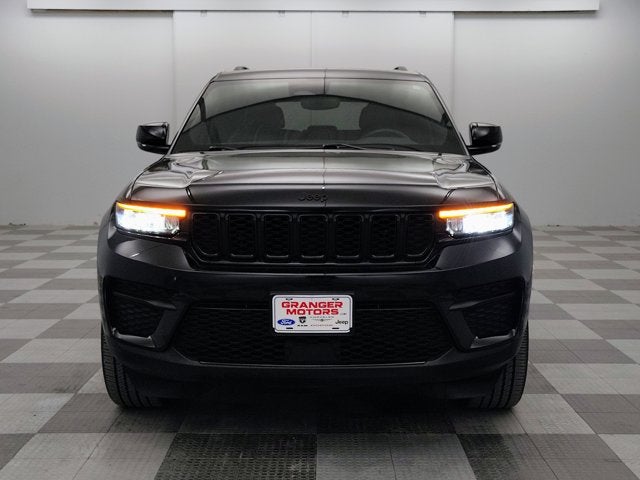2023 Jeep Grand Cherokee Altitude 4x4