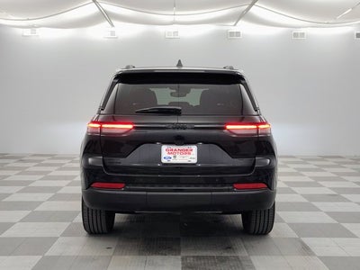 2023 Jeep Grand Cherokee Altitude 4x4