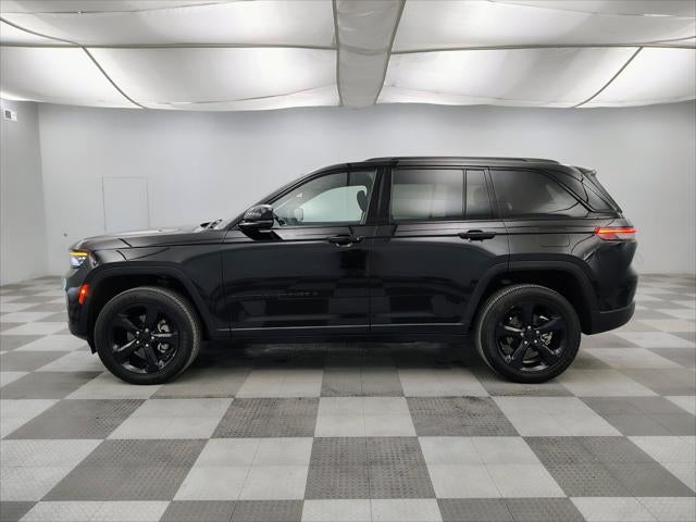 2023 Jeep Grand Cherokee Altitude 4x4