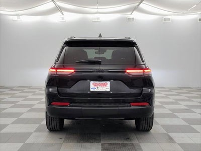 2023 Jeep Grand Cherokee Altitude 4x4