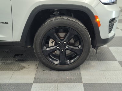 2023 Jeep Grand Cherokee Laredo
