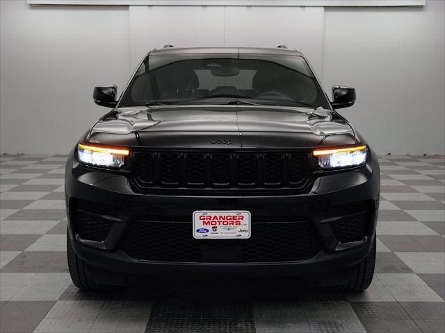 2023 Jeep Grand Cherokee Altitude 4x4