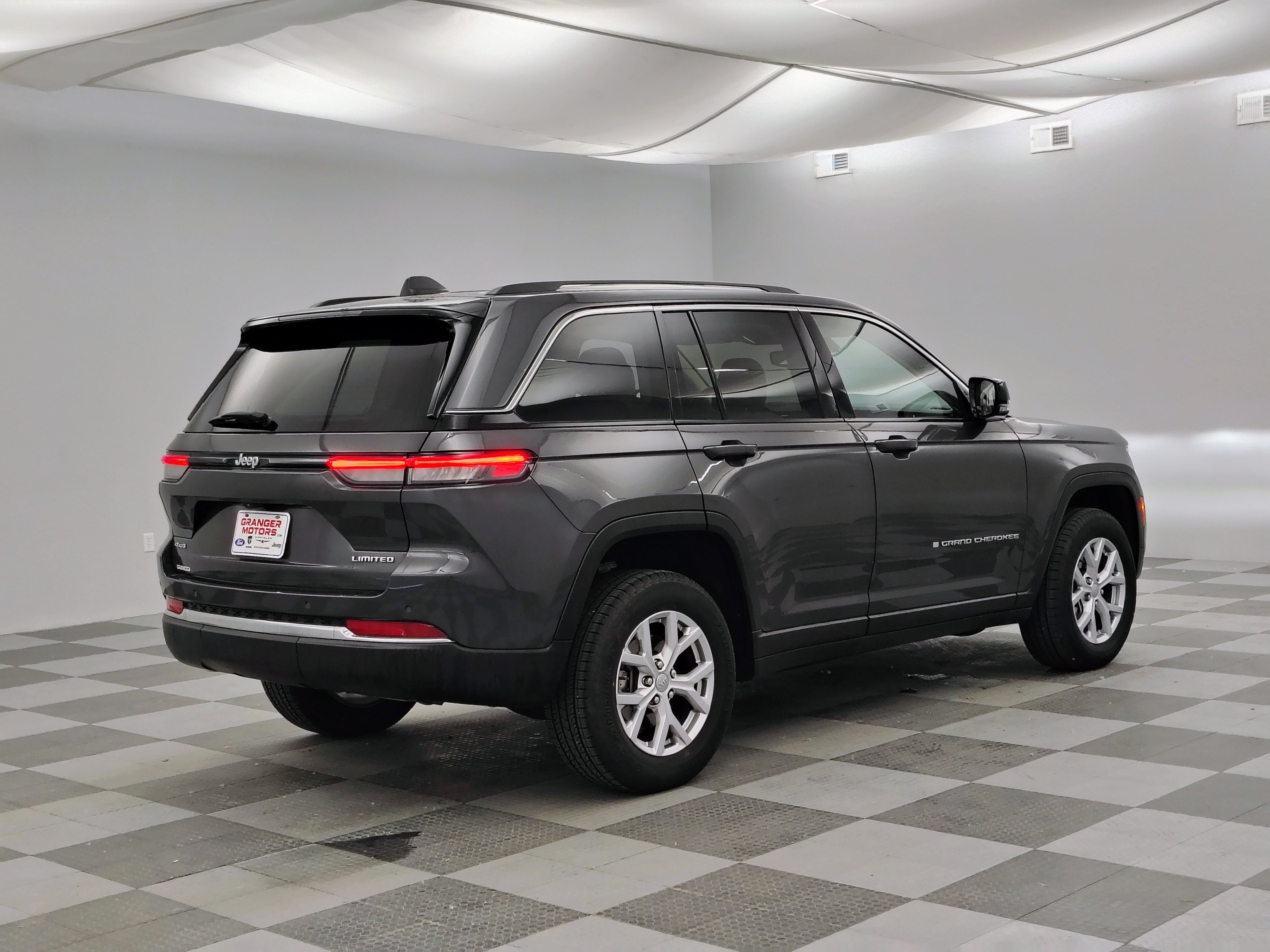 2022 Jeep Grand Cherokee Limited