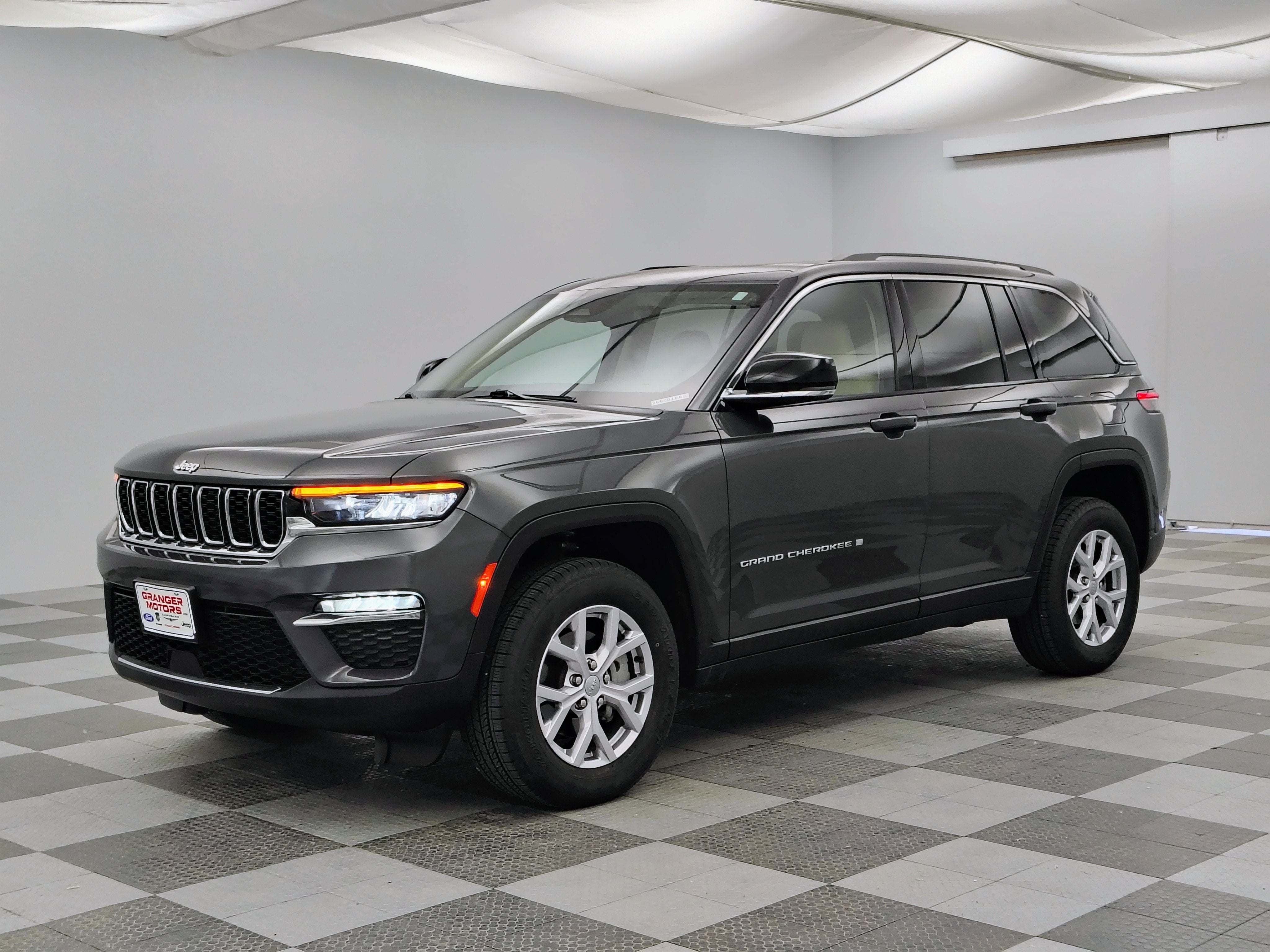 2022 Jeep Grand Cherokee Limited