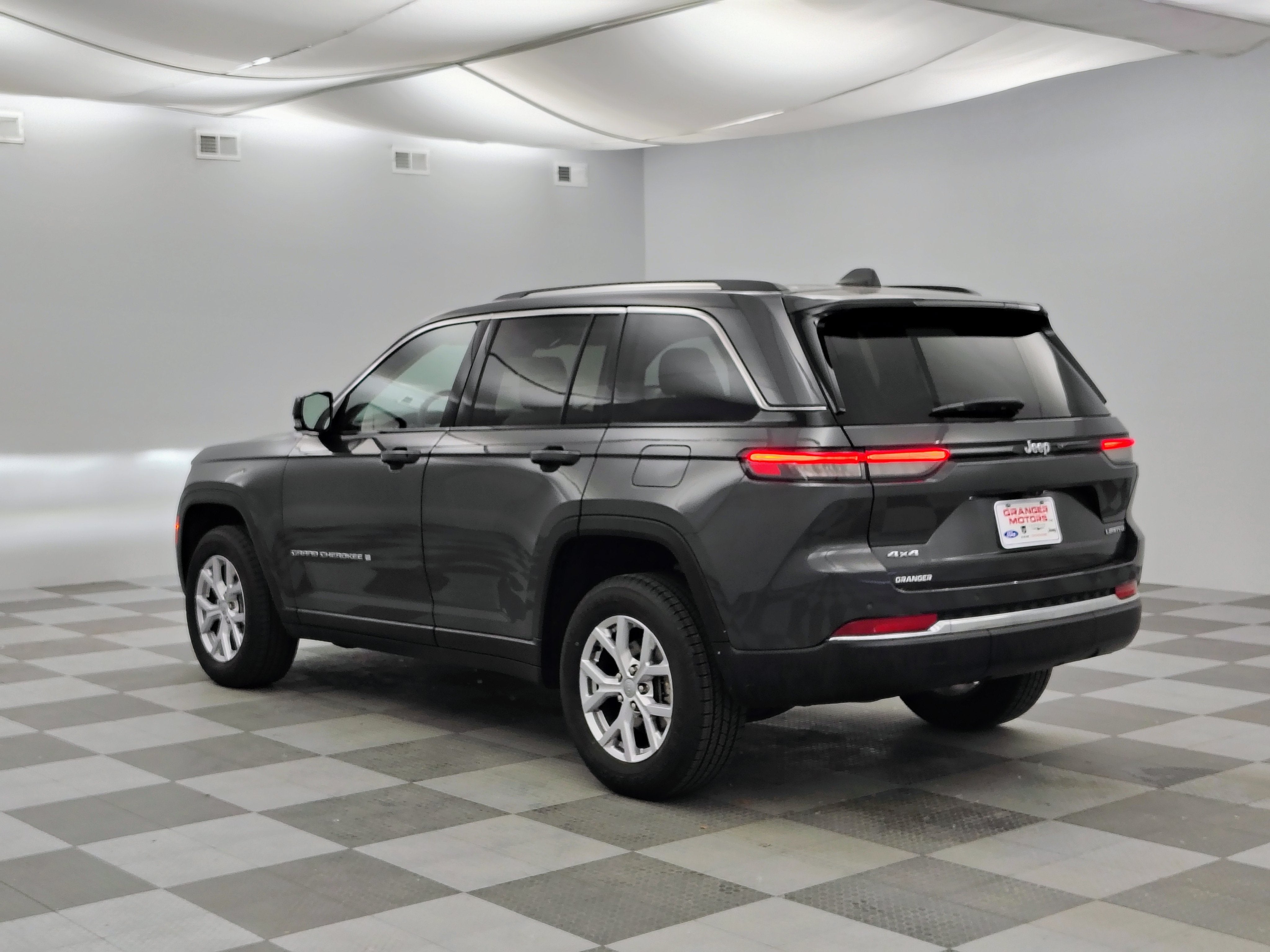 2022 Jeep Grand Cherokee Limited
