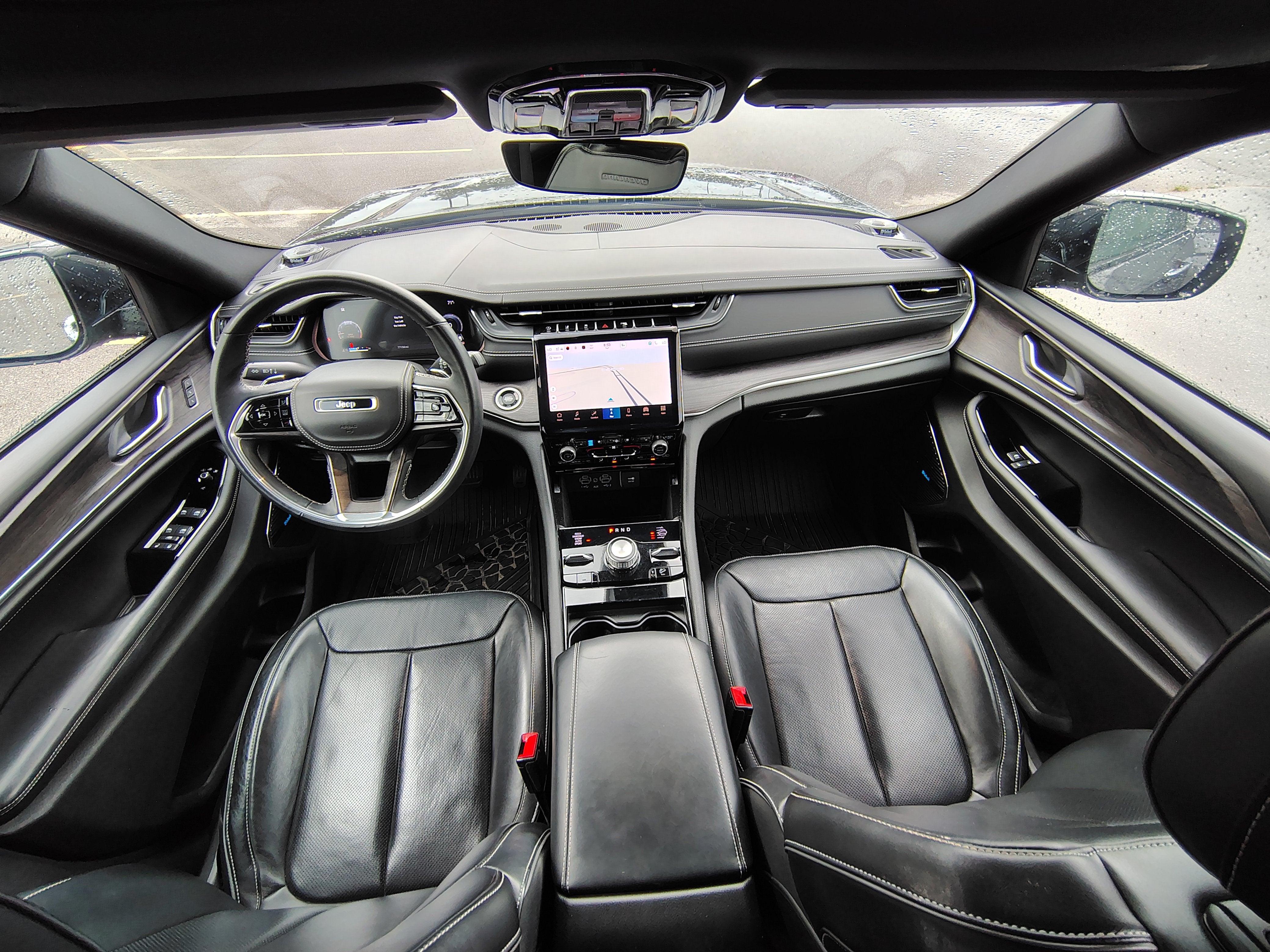 2022 Jeep Grand Cherokee Overland