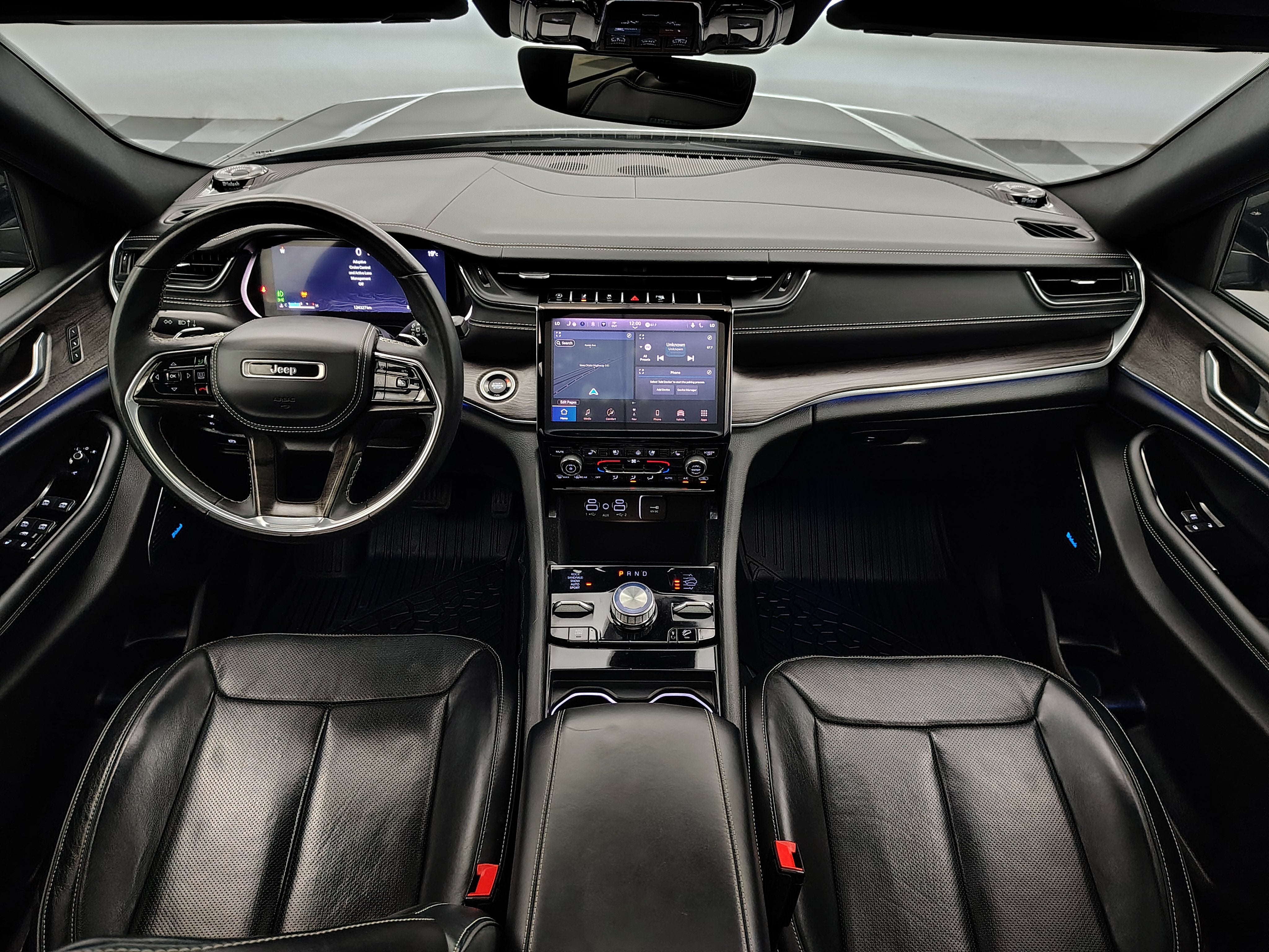 2022 Jeep Grand Cherokee Overland