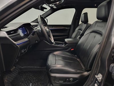 2022 Jeep Grand Cherokee Overland