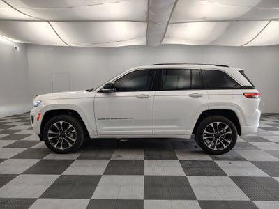 2022 Jeep Grand Cherokee Overland