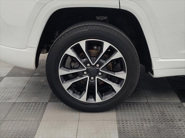 2022 Jeep Grand Cherokee Overland