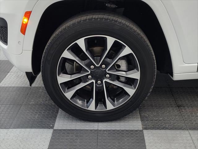 2022 Jeep Grand Cherokee Overland