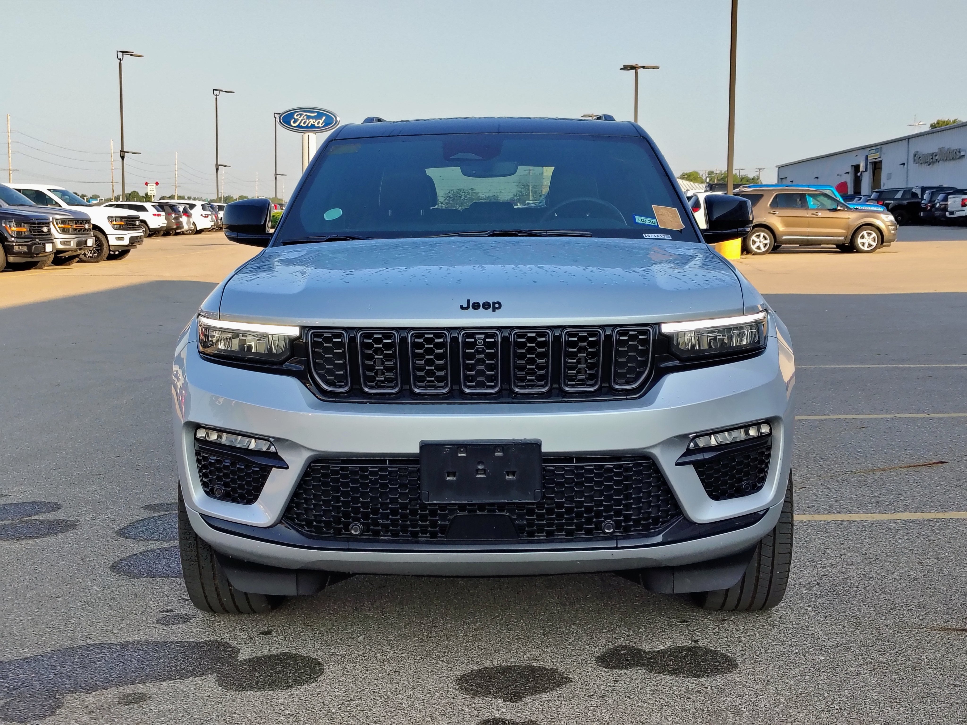 2025 Jeep Grand Cherokee Summit