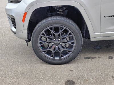 2024 Jeep Grand Cherokee Summit