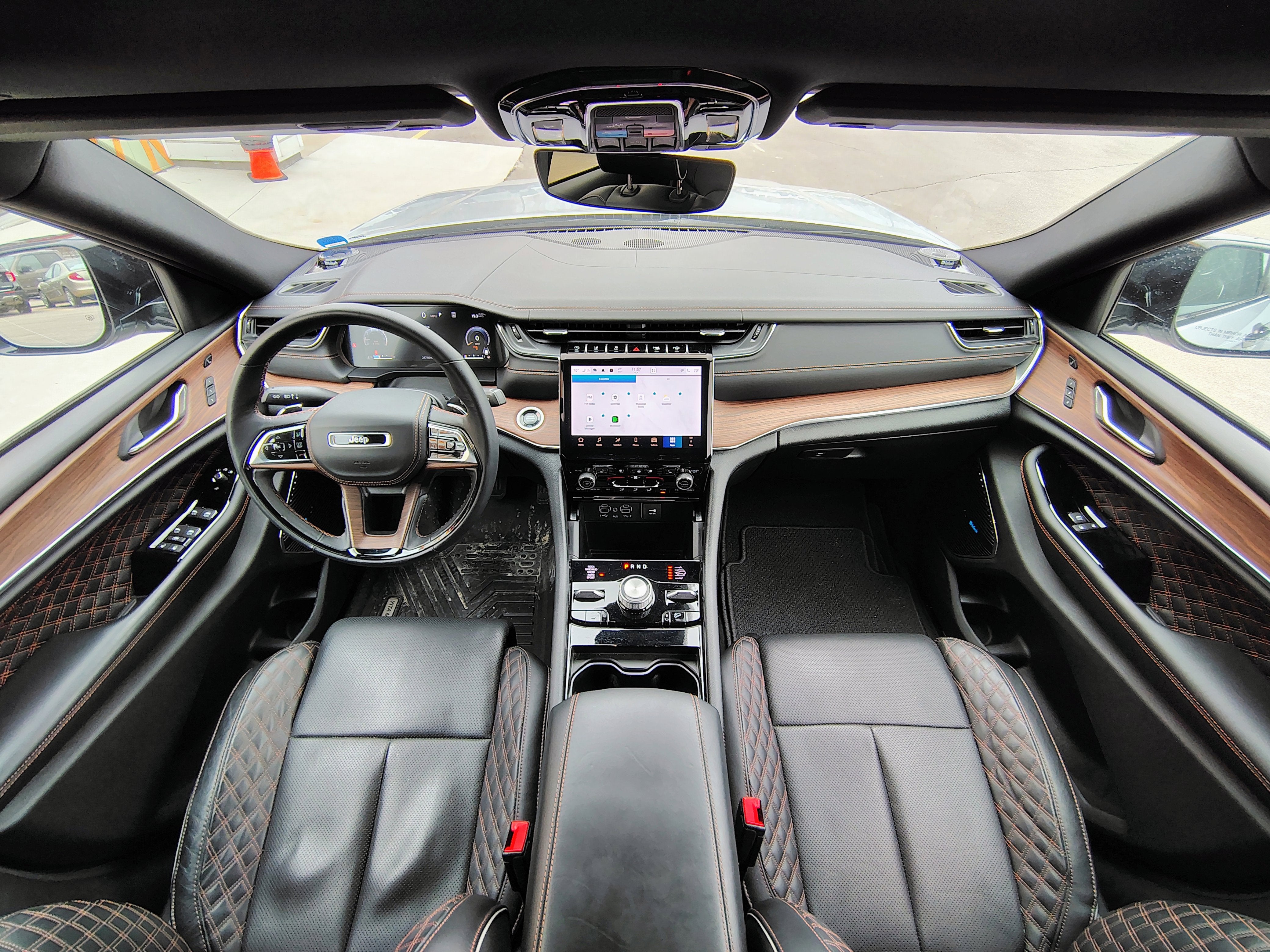 2024 Jeep Grand Cherokee Summit