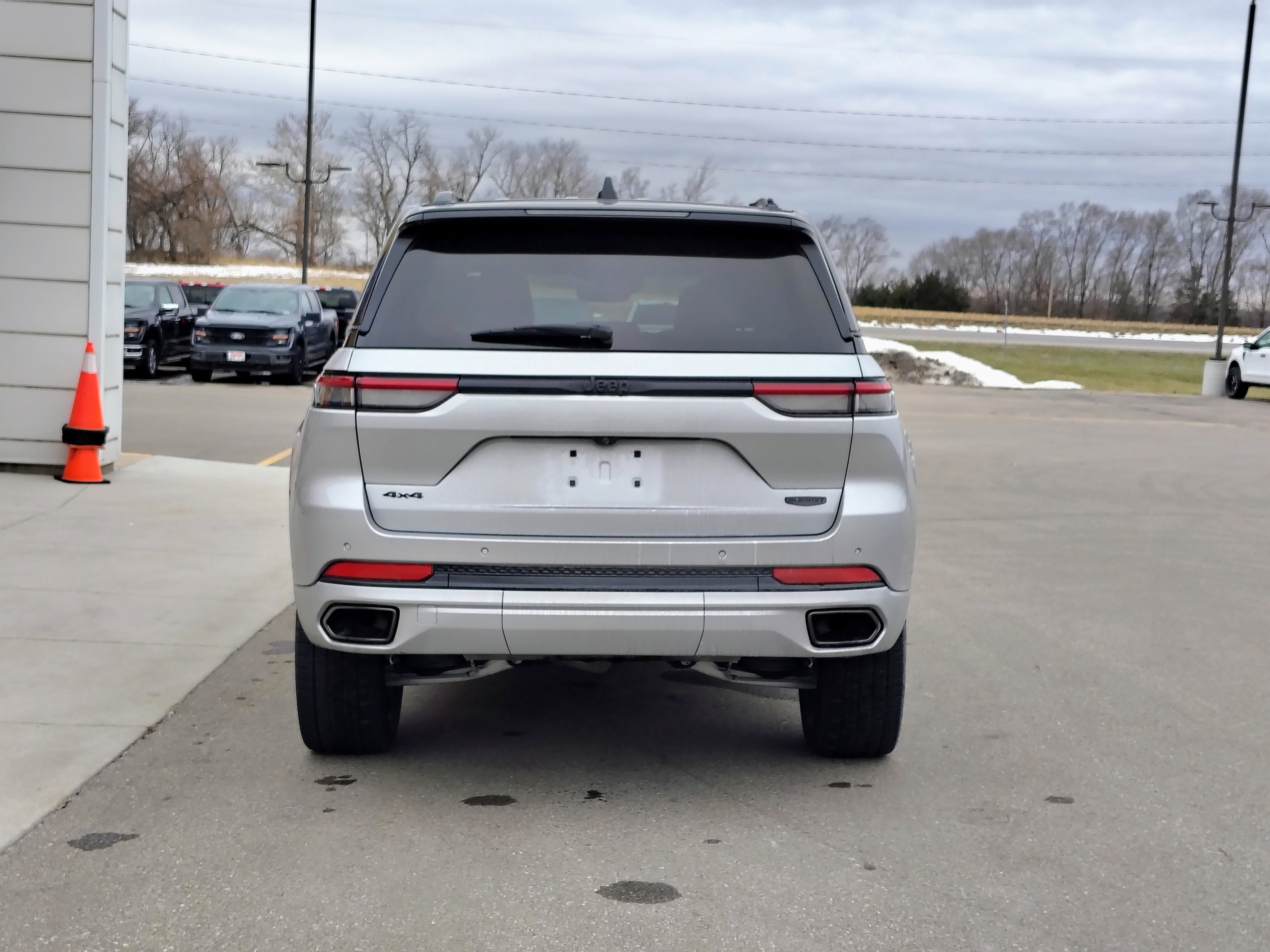 2024 Jeep Grand Cherokee Summit
