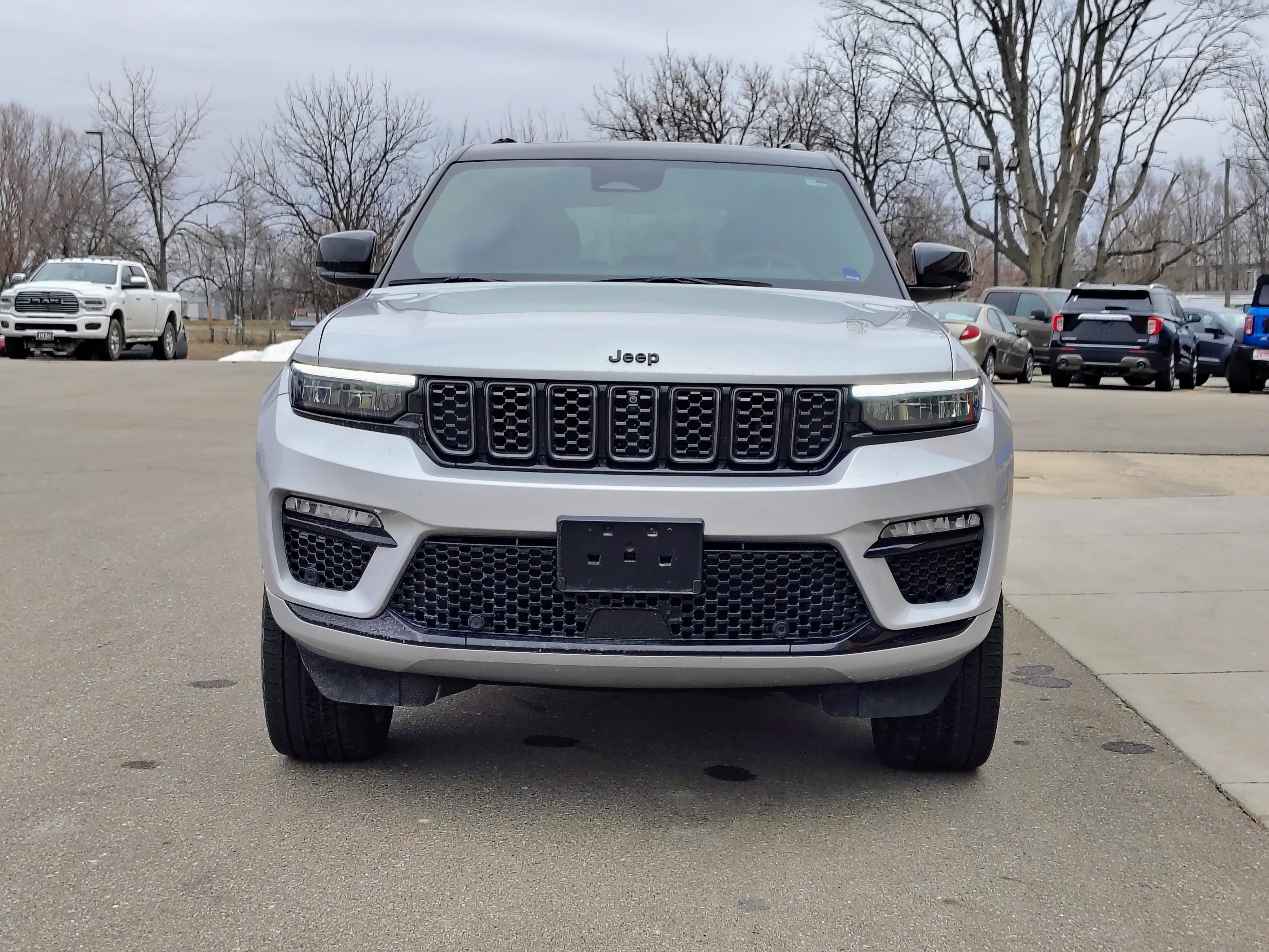 2024 Jeep Grand Cherokee Summit