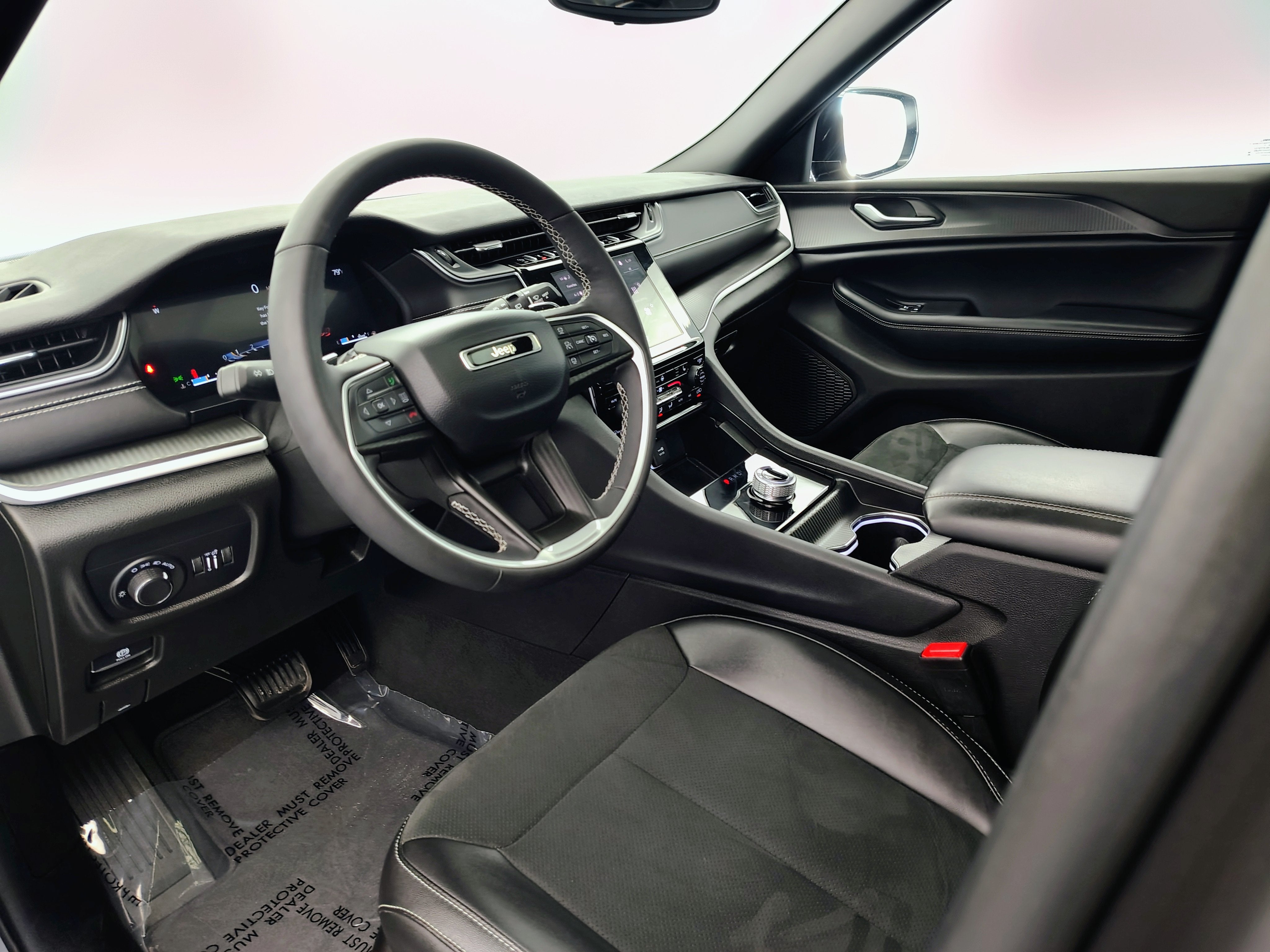2024 Jeep Grand Cherokee L Laredo