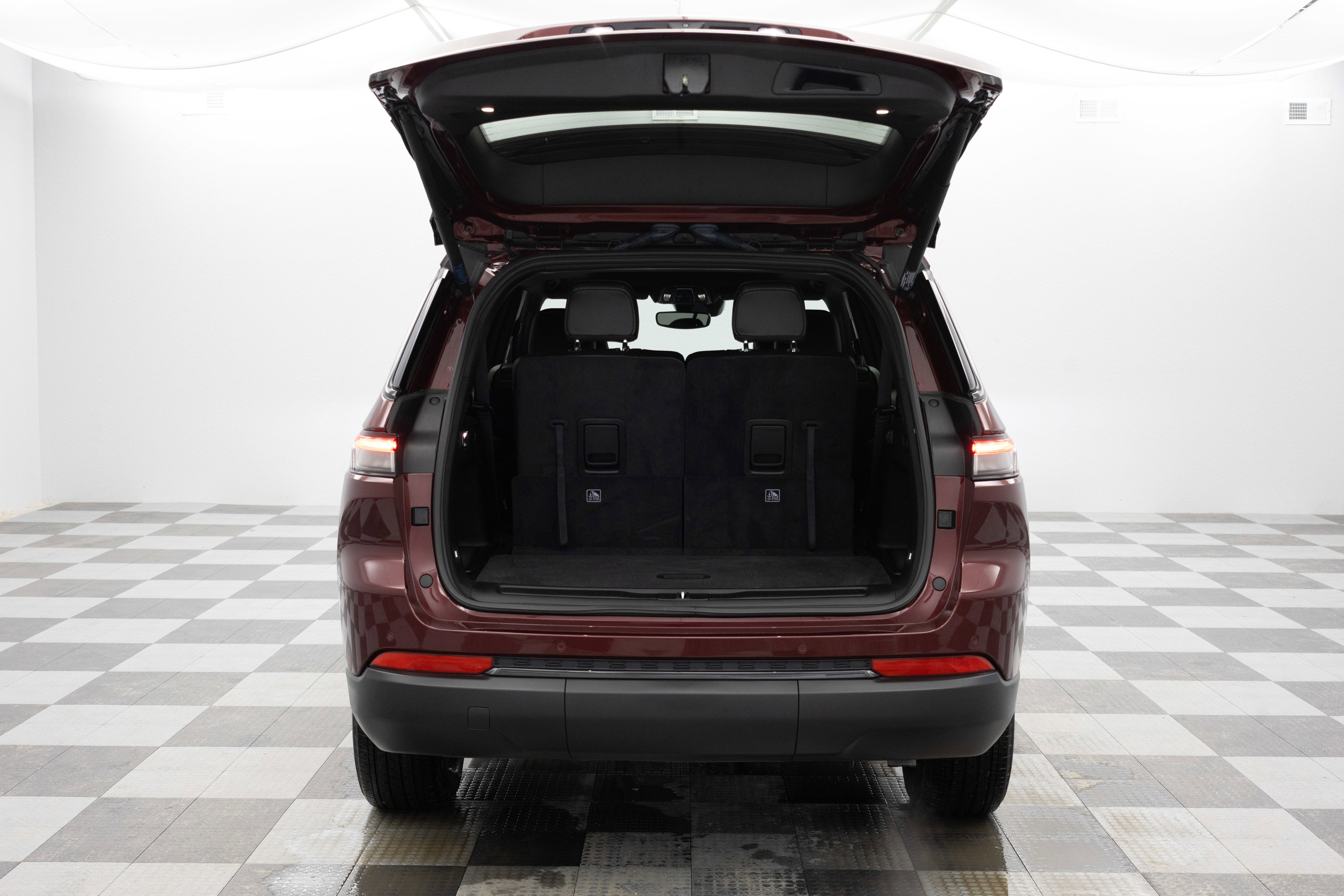 2024 Jeep Grand Cherokee L Altitude X