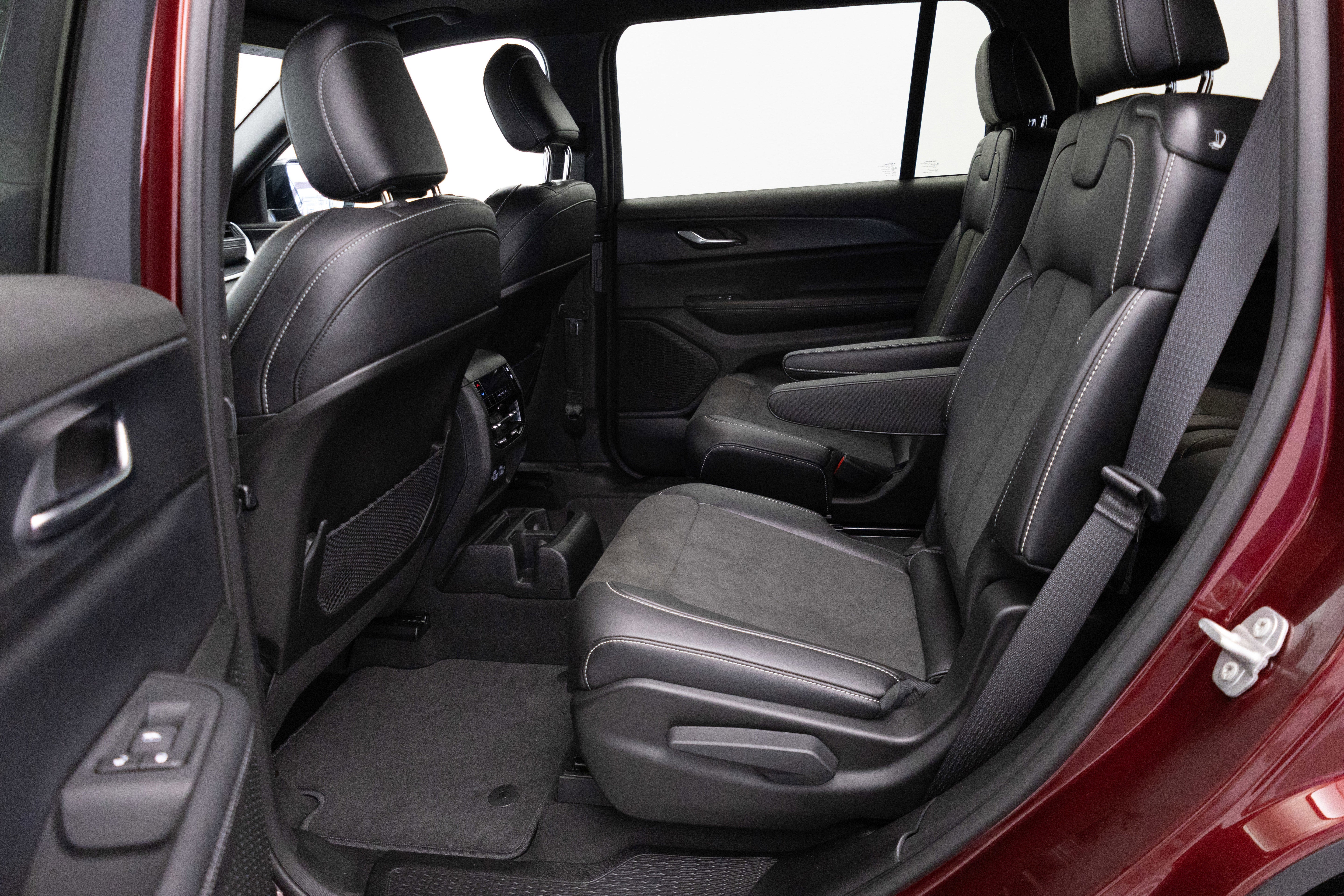 2024 Jeep Grand Cherokee L Altitude X