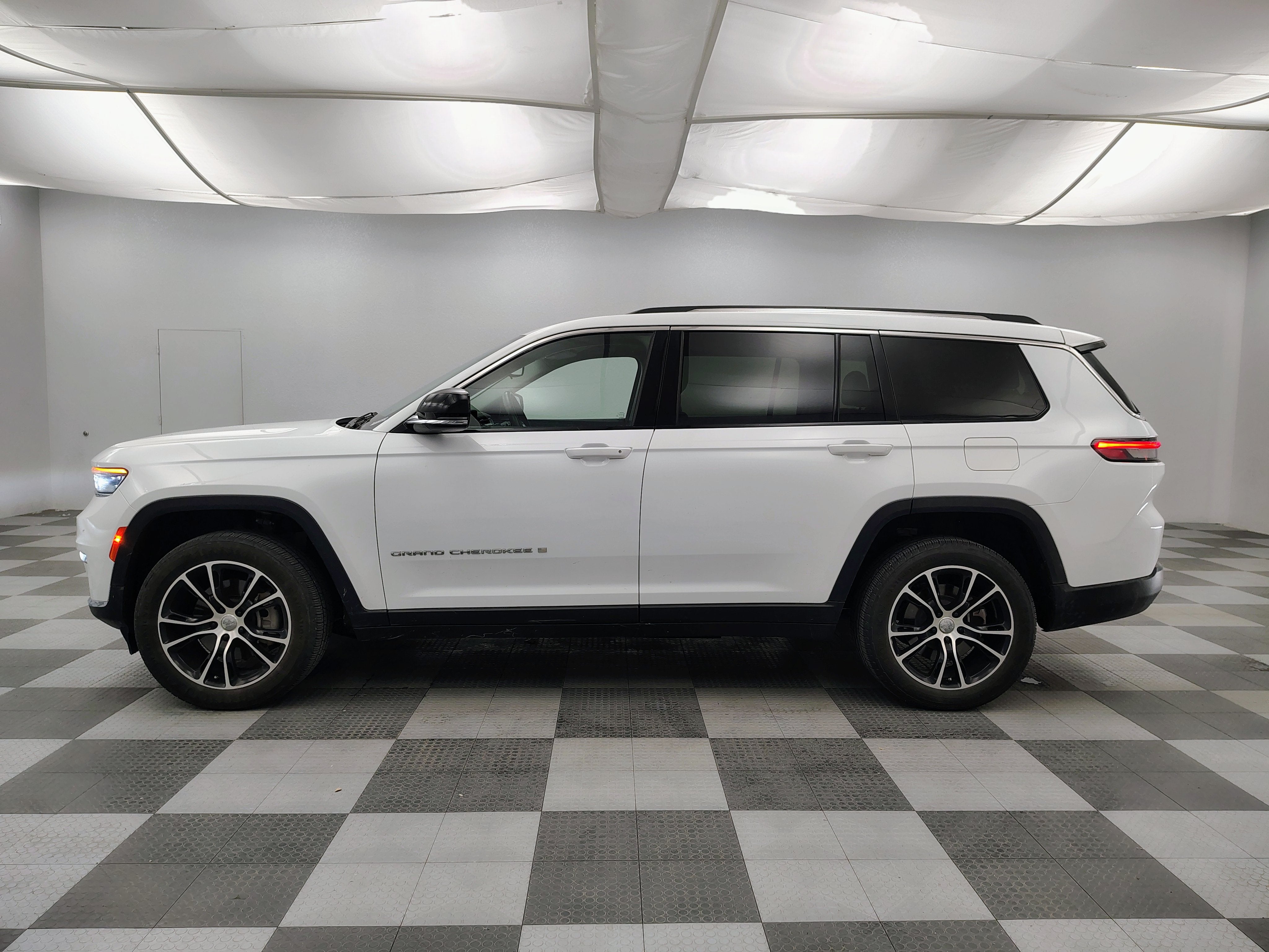 2022 Jeep Grand Cherokee L Limited 4x4