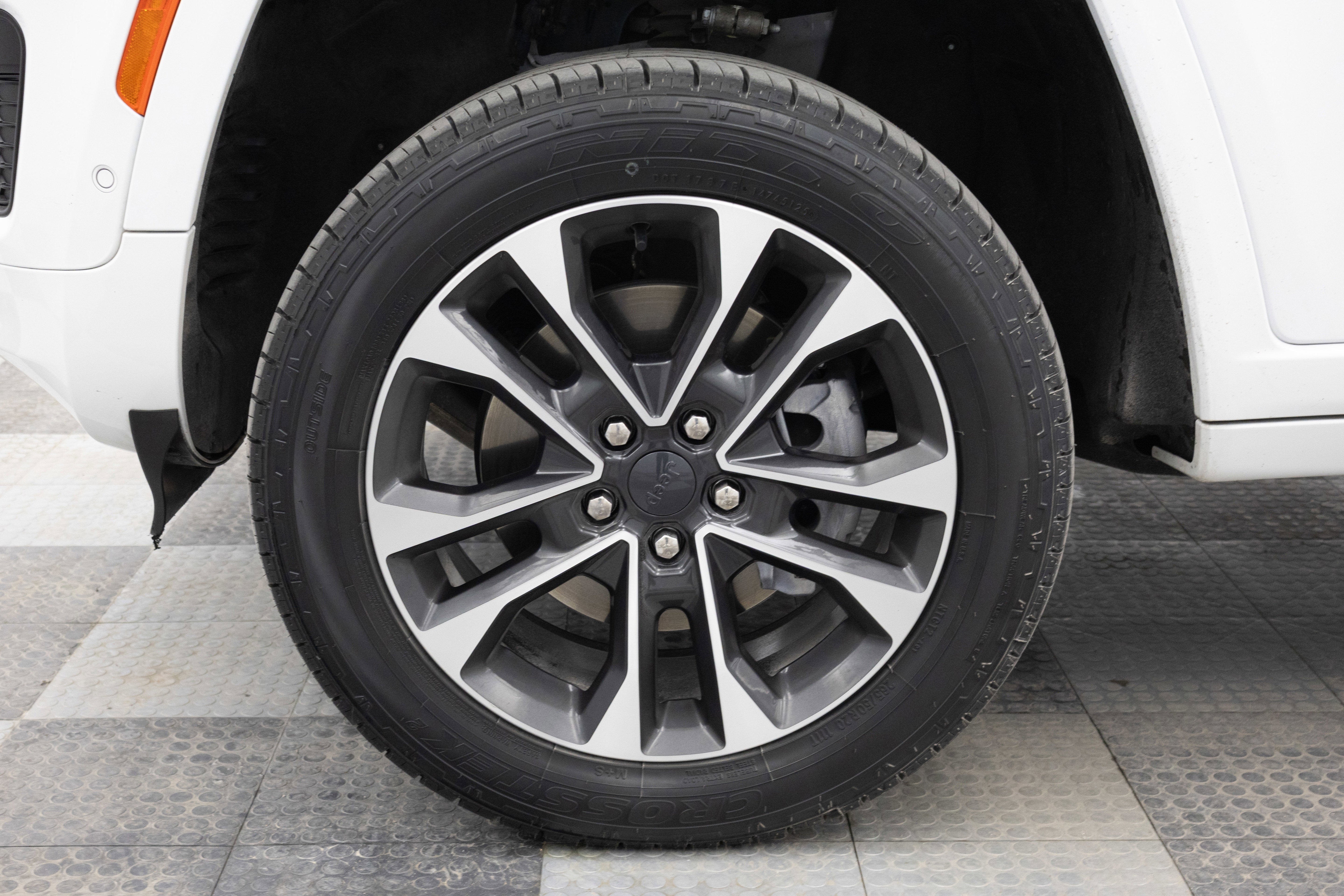 2023 Jeep Grand Cherokee L Overland