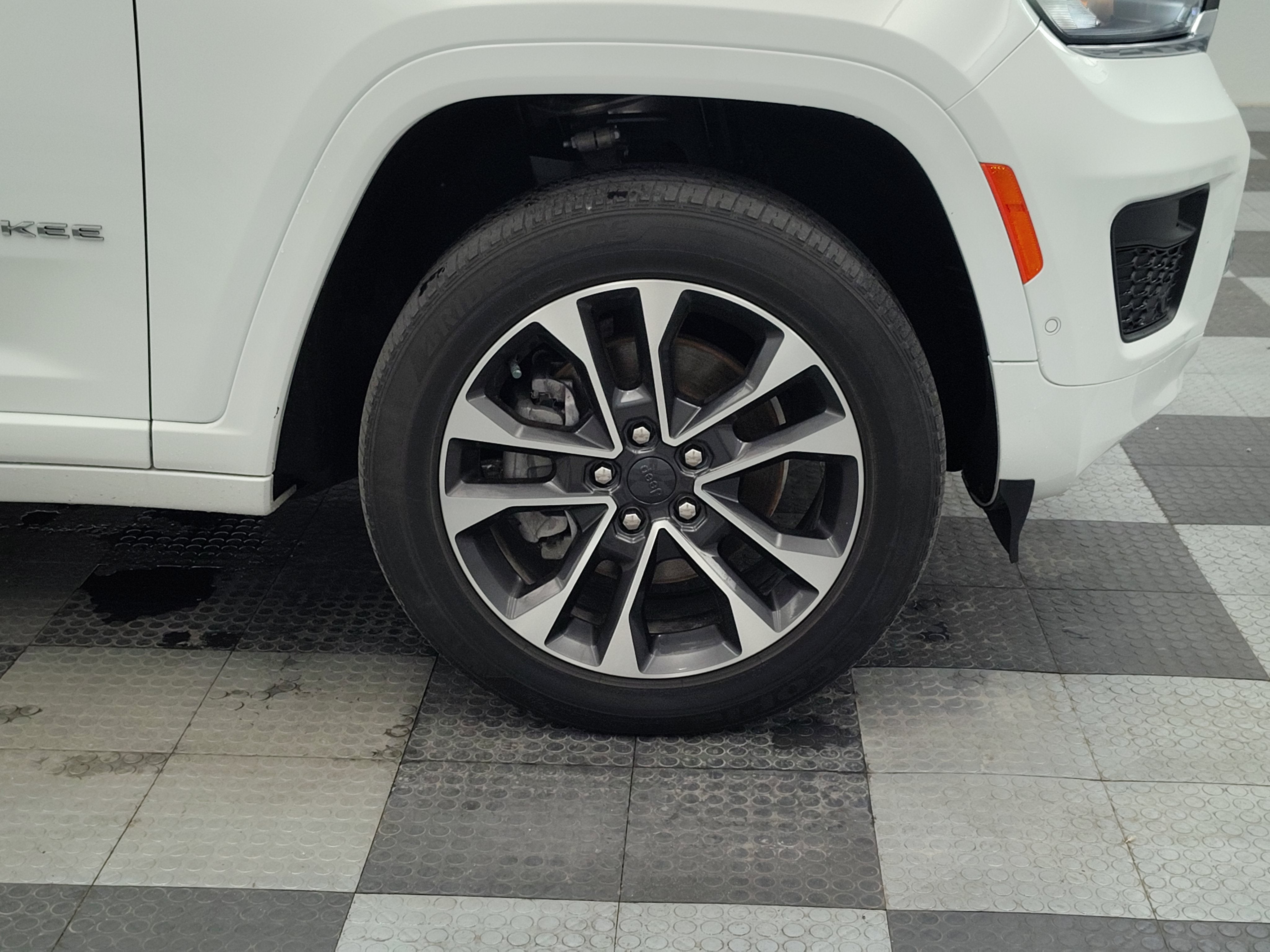 2022 Jeep Grand Cherokee L Overland
