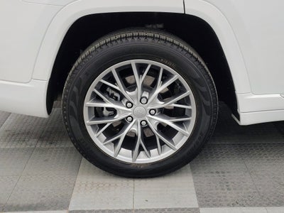 2025 Jeep Grand Cherokee L Summit 4x4