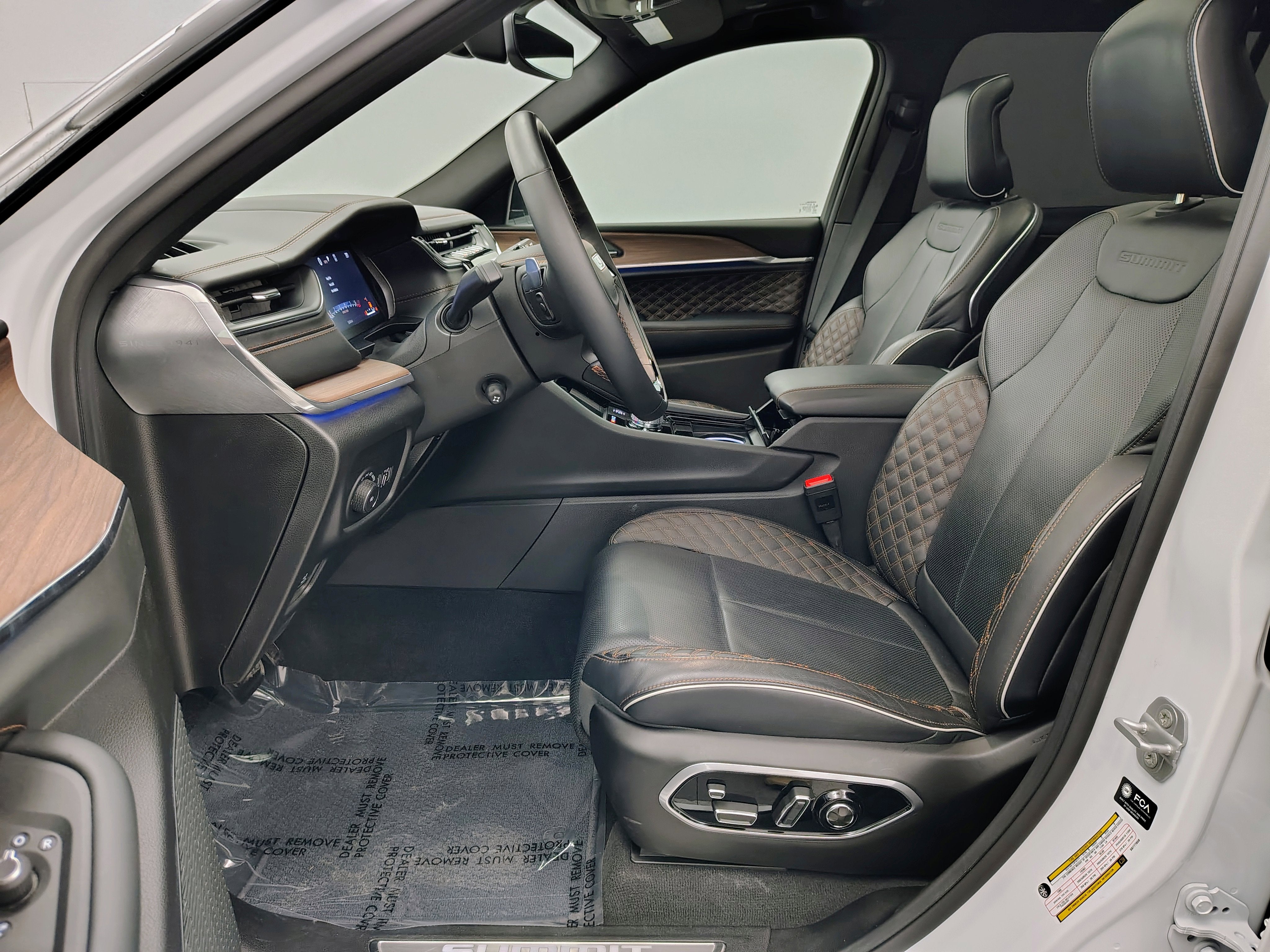 2025 Jeep Grand Cherokee L Summit 4x4