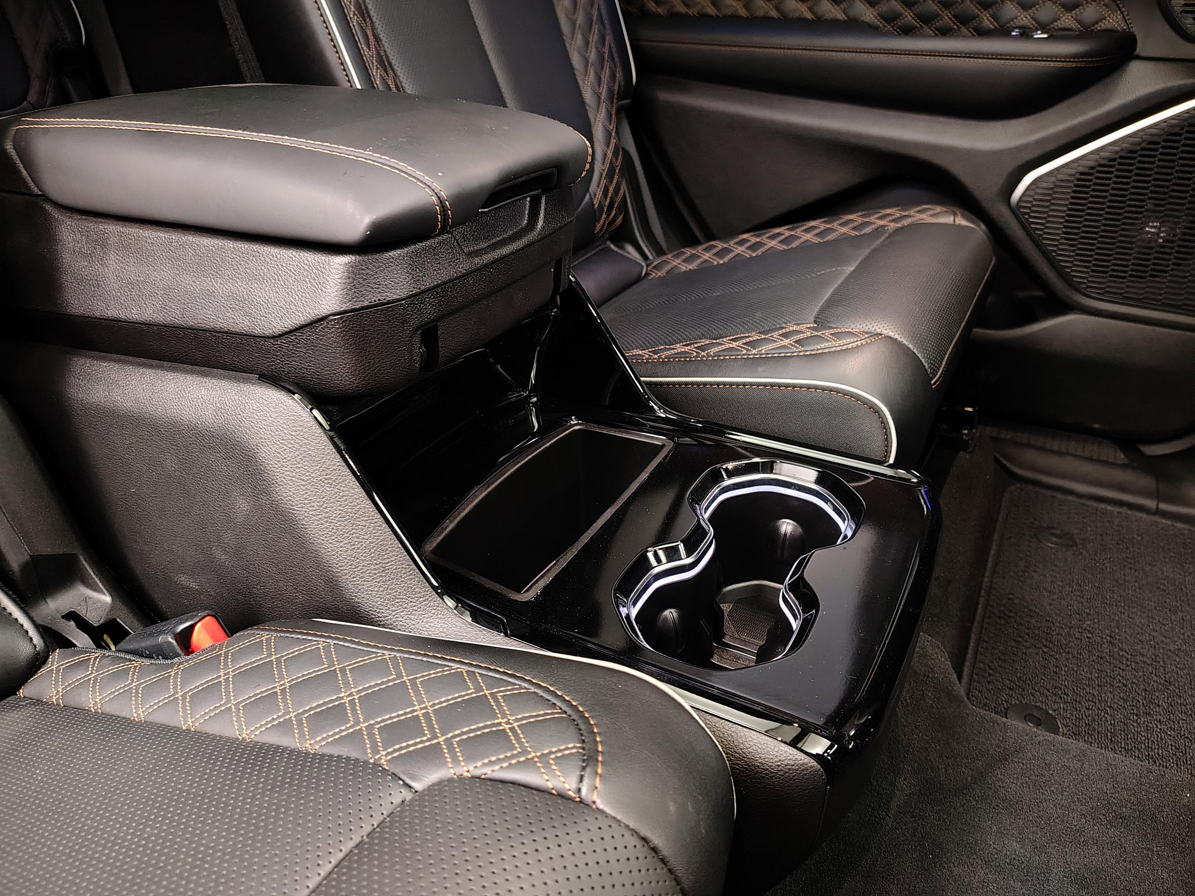 2025 Jeep Grand Cherokee L Summit 4x4