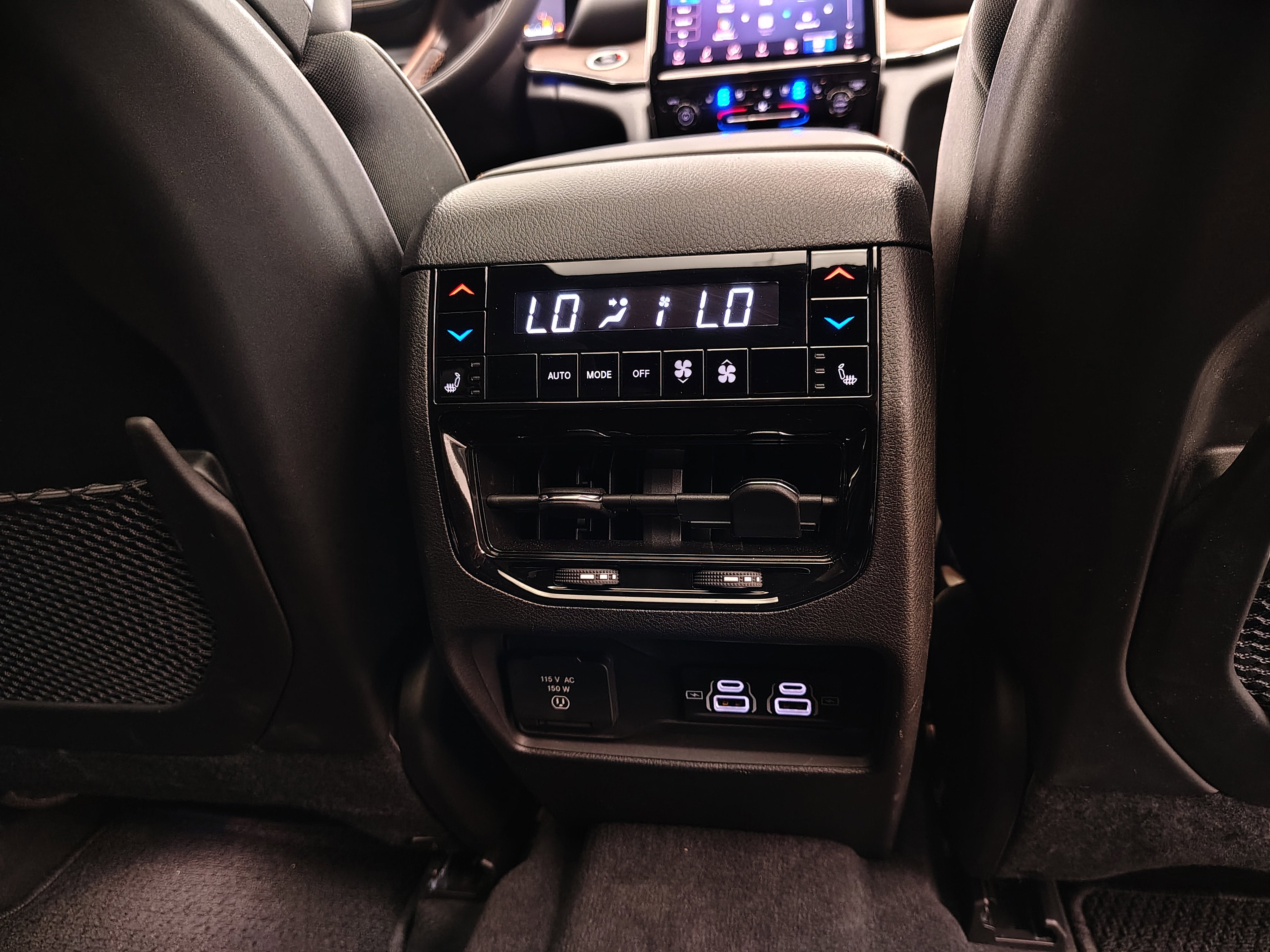 2025 Jeep Grand Cherokee L Summit 4x4