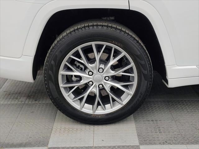 2025 Jeep Grand Cherokee L Summit 4x4